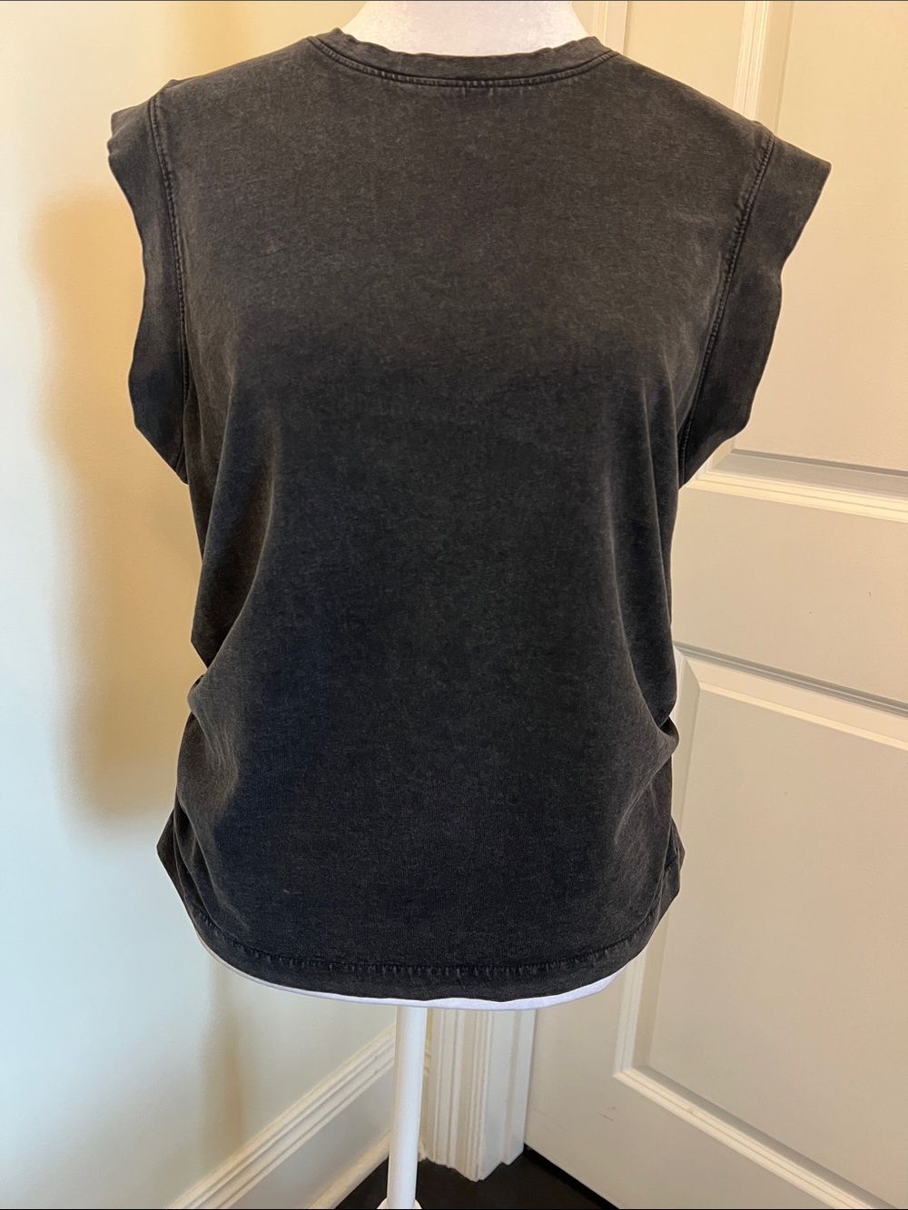 a.n.a. Muscle Ruched Tee Women's M